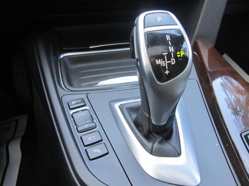 BMW 3-Series 335i xDrive Sedan 2013