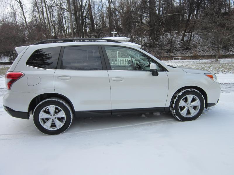 Subaru Forester 2.5i Limited 2014