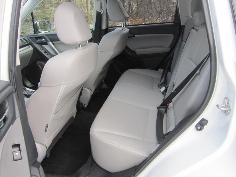 Subaru Forester 2.5i Limited 2014