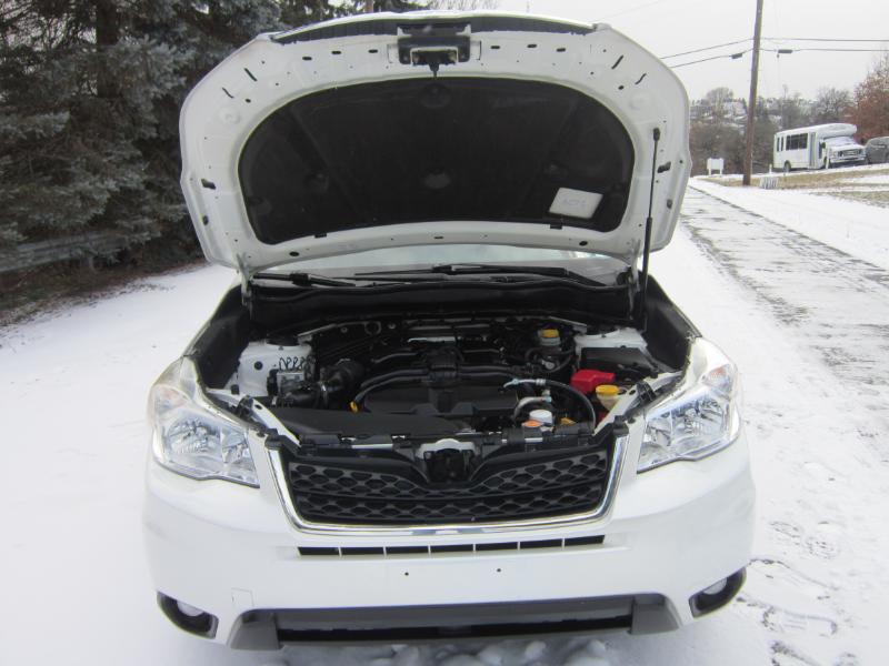 Subaru Forester 2.5i Limited 2014