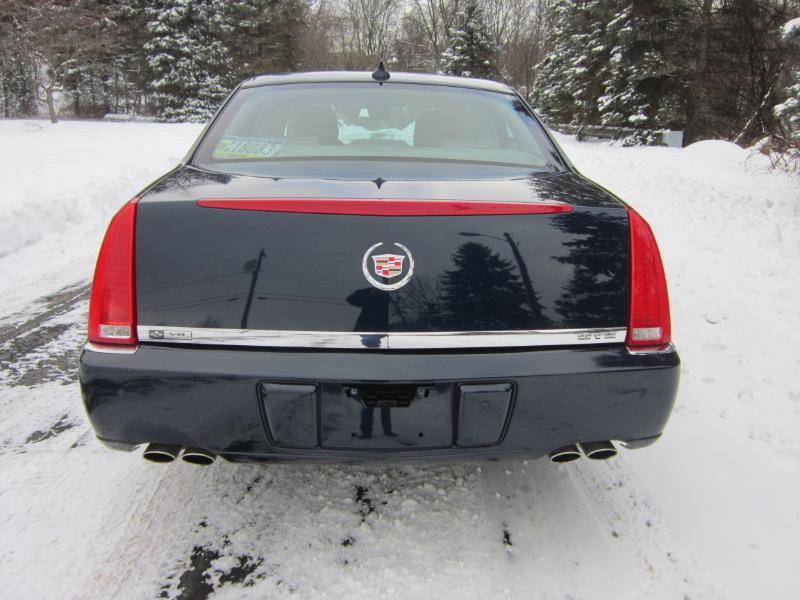 Cadillac DTS Luxury I 2009