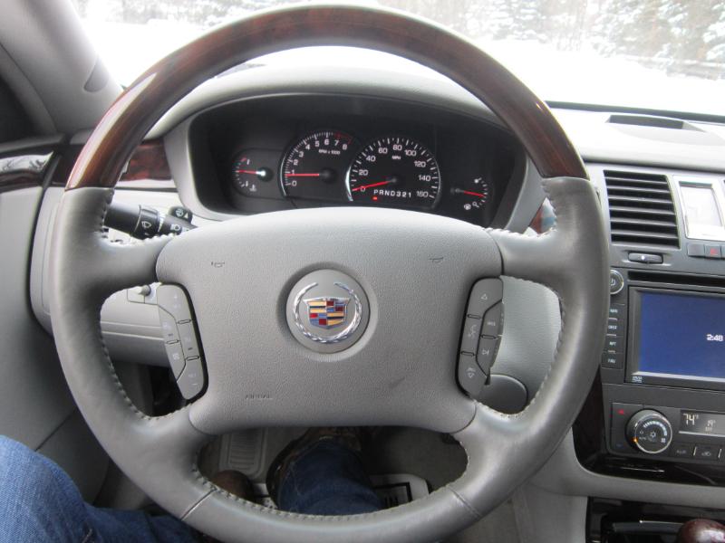 Cadillac DTS Luxury I 2009