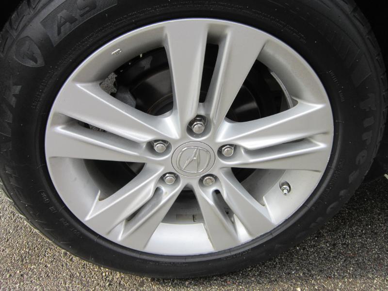 Acura ILX CVT Hybrid w/ Technology Package 2013