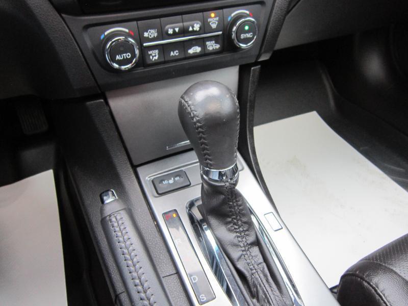 Acura ILX CVT Hybrid w/ Technology Package 2013