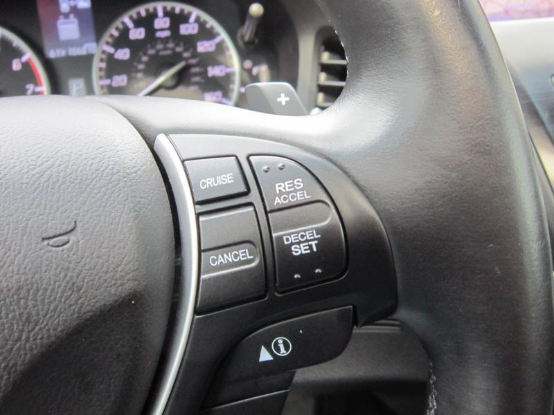 Acura ILX CVT Hybrid w/ Technology Package 2013