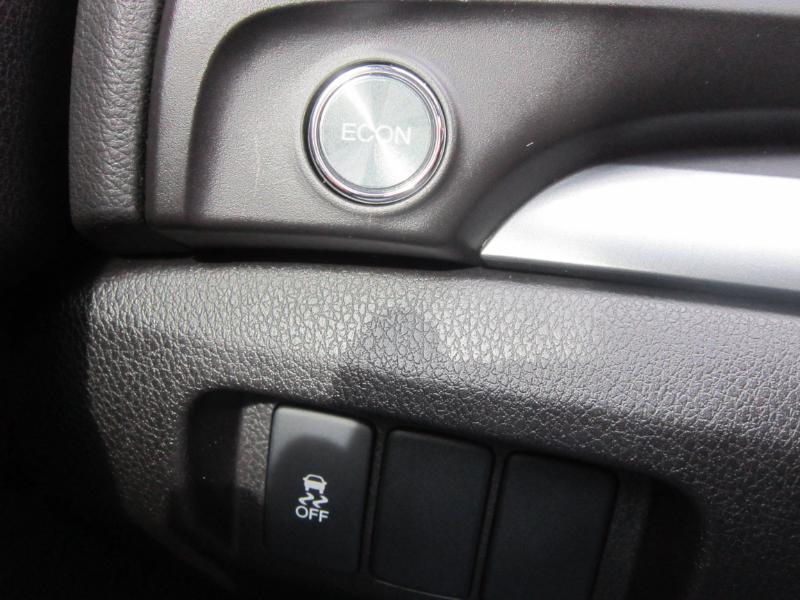 Acura ILX CVT Hybrid w/ Technology Package 2013