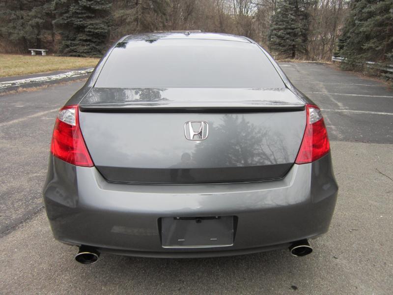 Honda Accord EX-L V-6 Coupe AT 2010