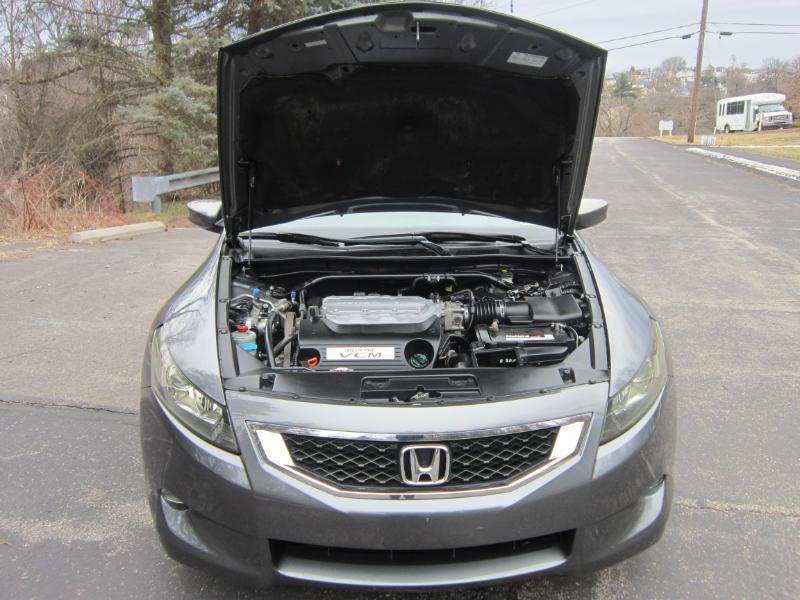 Honda Accord EX-L V-6 Coupe AT 2010