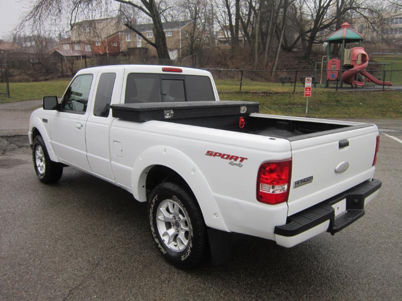 Ford Ranger Sport SuperCab 4-Door 4WD 2011