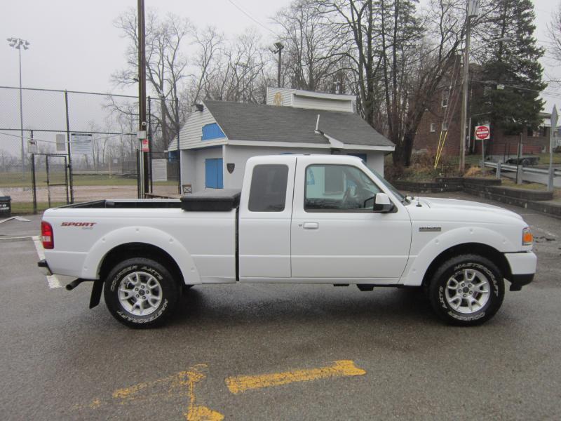 Ford Ranger Sport SuperCab 4-Door 4WD 2011