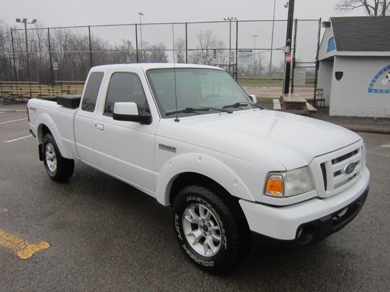 Ford Ranger Sport SuperCab 4-Door 4WD 2011