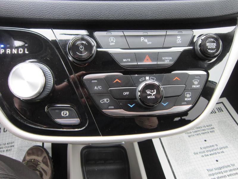 Chrysler Voyager LX 2020