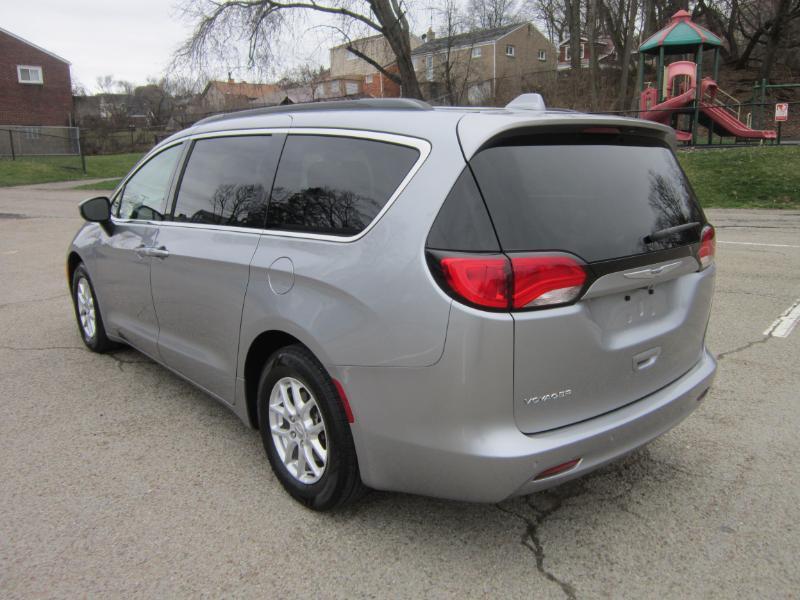 Chrysler Voyager LX 2020