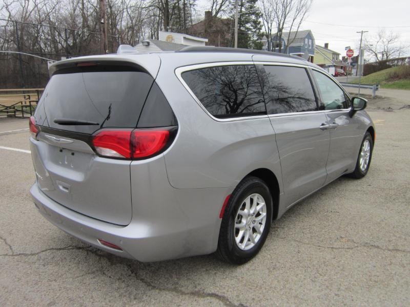 Chrysler Voyager LX 2020