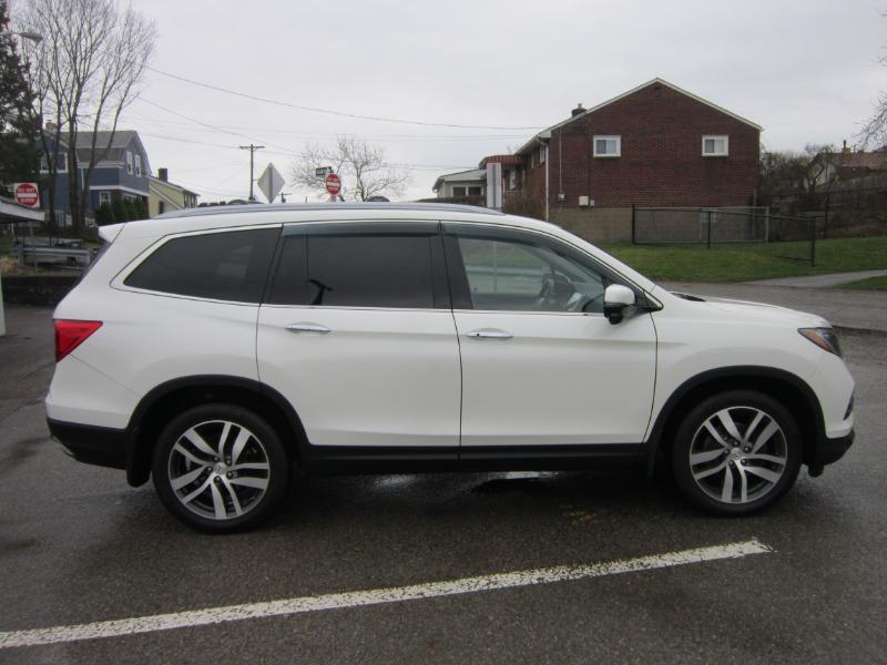 Honda Pilot Touring 4WD 2017