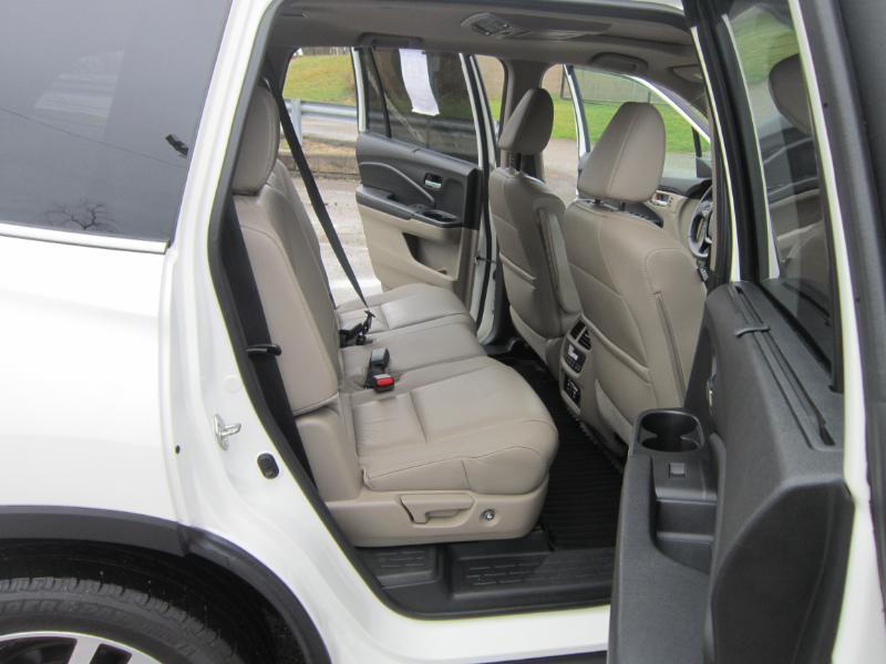 Honda Pilot Touring 4WD 2017