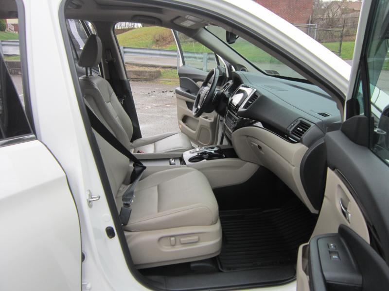 Honda Pilot Touring 4WD 2017