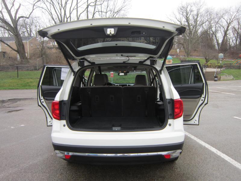 Honda Pilot Touring 4WD 2017