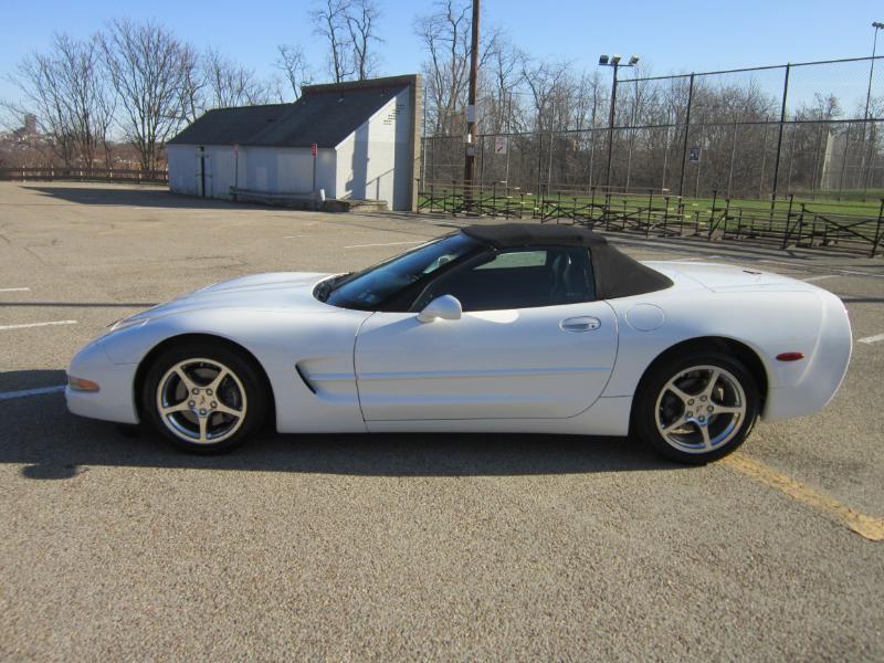 Chevrolet Corvette Convertible 2000