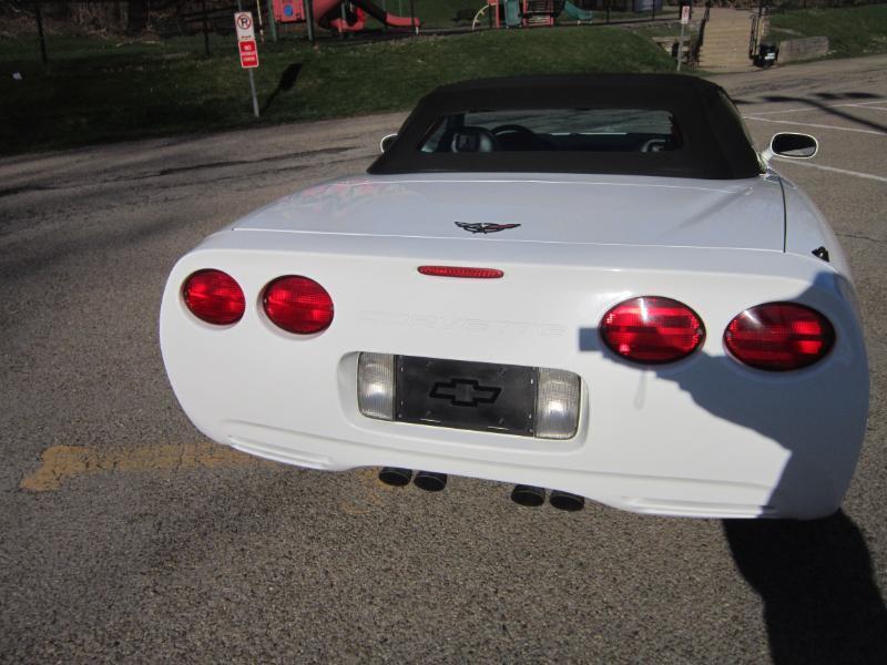 Chevrolet Corvette Convertible 2000