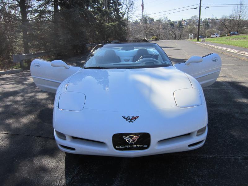 Chevrolet Corvette Convertible 2000