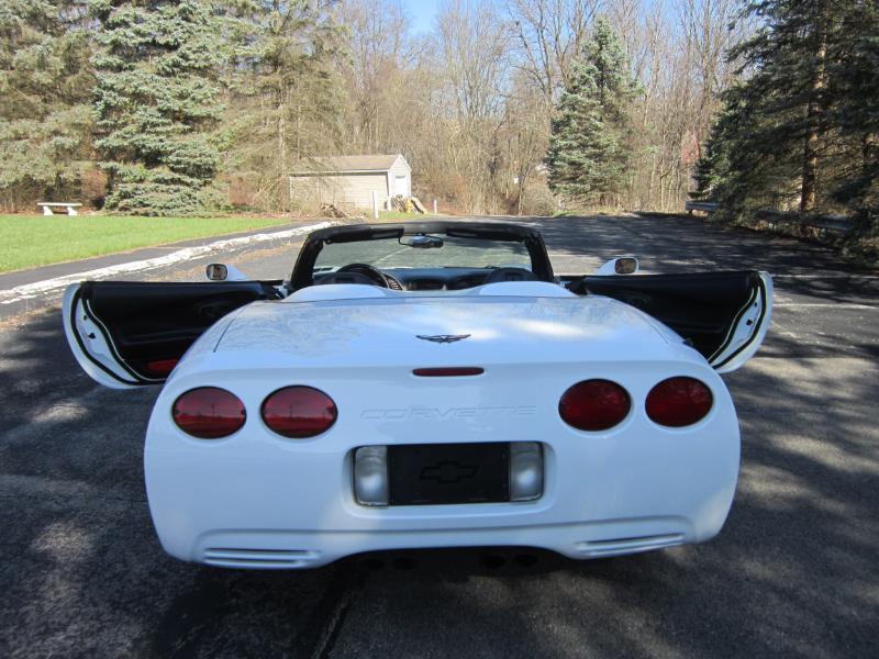 Chevrolet Corvette Convertible 2000
