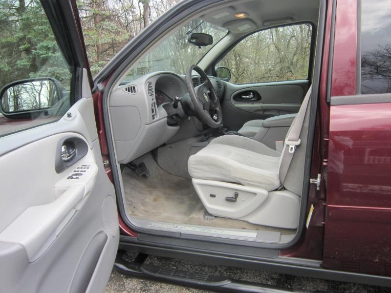 Chevrolet TrailBlazer LS 4WD 2006