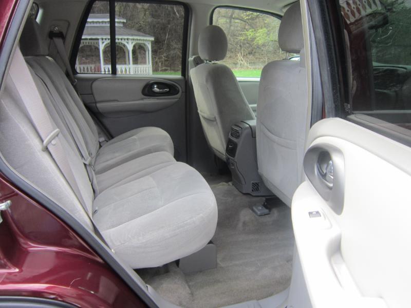 Chevrolet TrailBlazer LS 4WD 2006