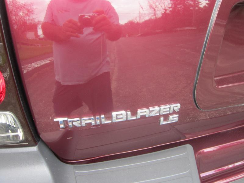 Chevrolet TrailBlazer LS 4WD 2006