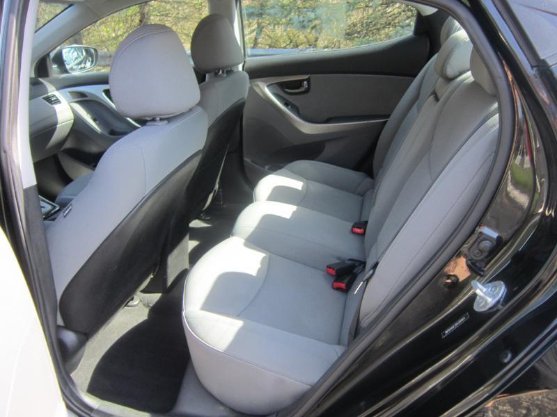 Hyundai Elantra Limited 2013