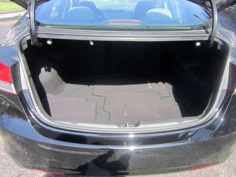 Hyundai Elantra Limited 2013