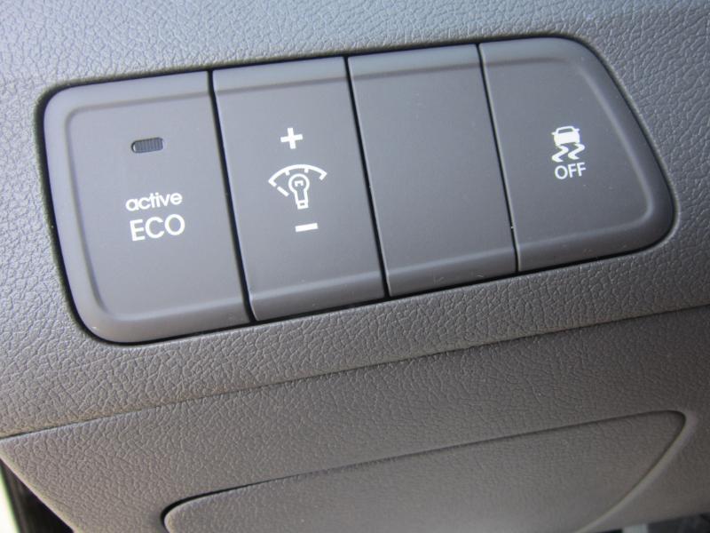 Hyundai Elantra Limited 2013