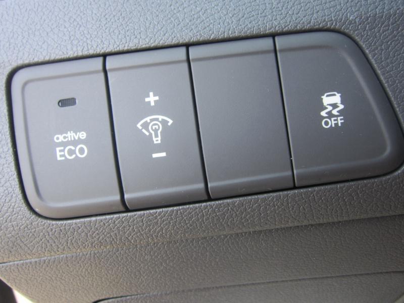 Hyundai Elantra Limited 2013