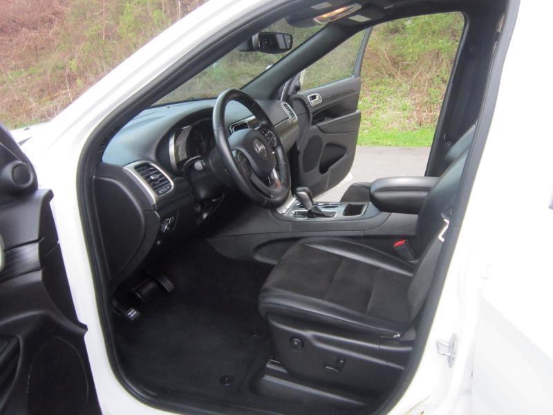 Jeep Grand Cherokee Laredo 4WD 2020