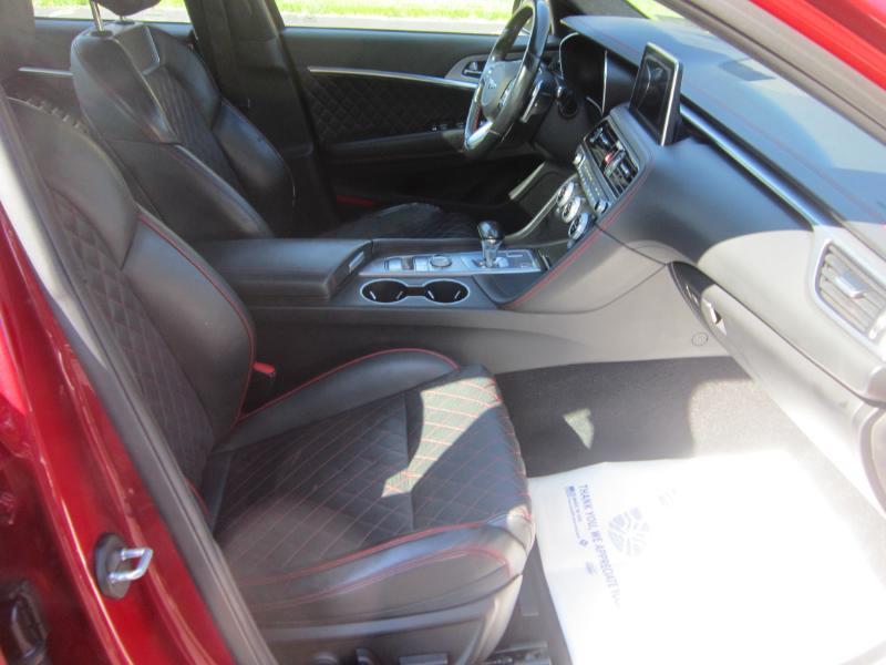 Genesis G70 3.3T Design 2019