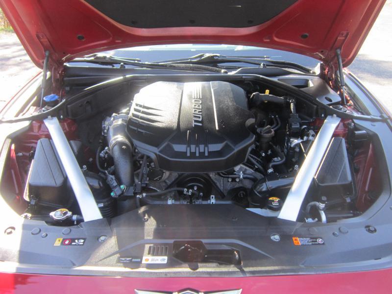 Genesis G70 3.3T Design 2019