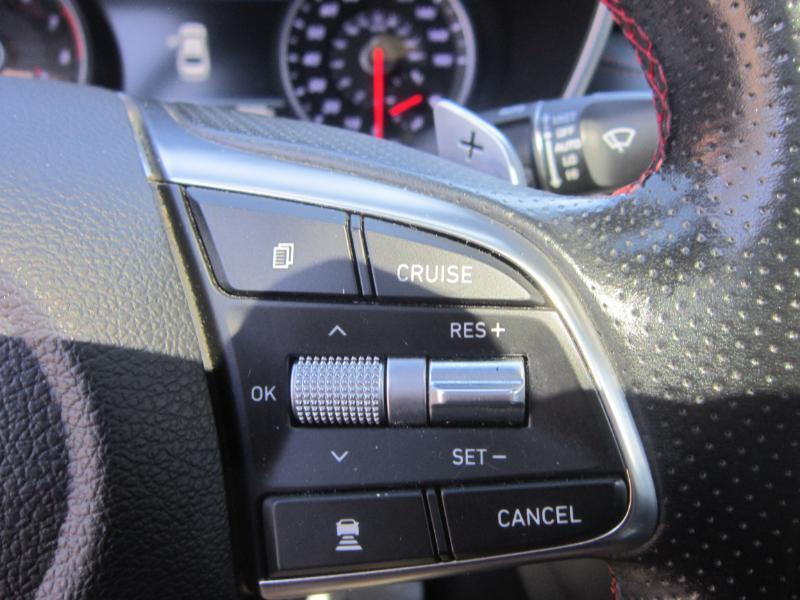 Genesis G70 3.3T Design 2019