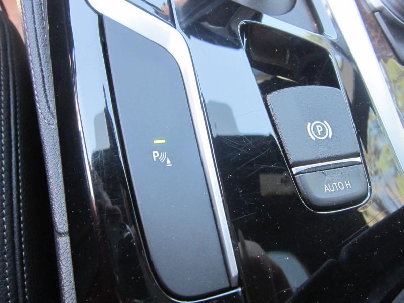 BMW 5-Series 530i xDrive 2019