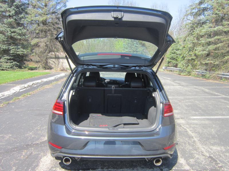 Volkswagen Golf GTI S 6M 2019