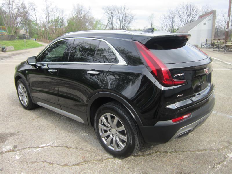 Cadillac XT4 Premium Luxury AWD 2020