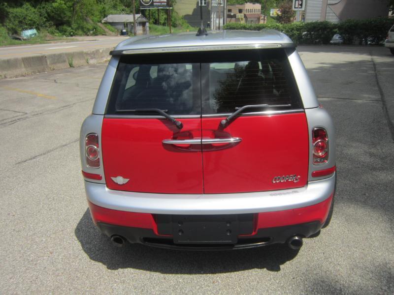 MINI Clubman S 2012