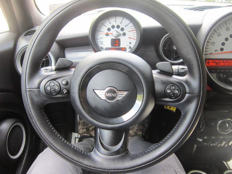 MINI Clubman S 2012