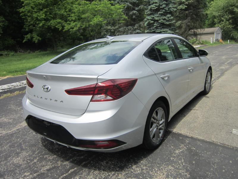 Hyundai Elantra Limited 2019