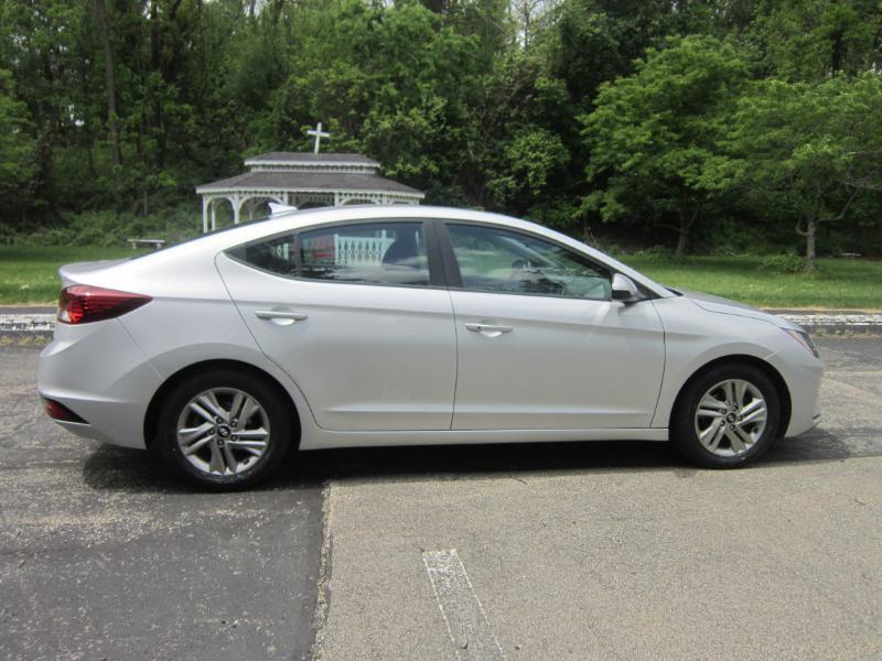 Hyundai Elantra Limited 2019