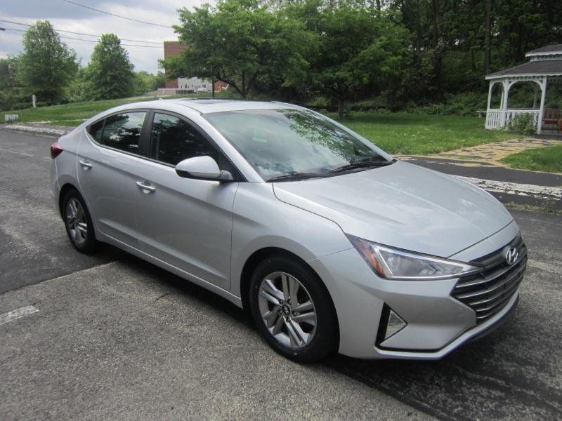 Hyundai Elantra Limited 2019