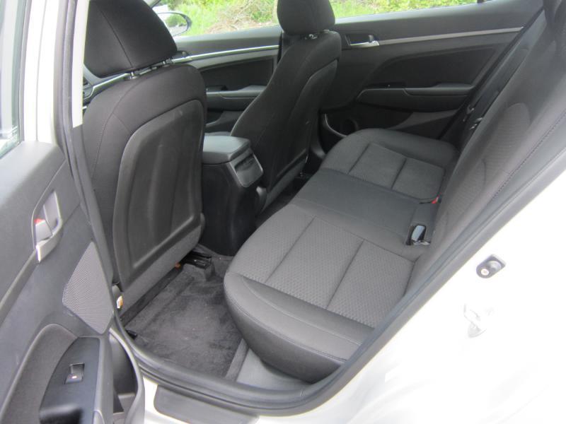 Hyundai Elantra Limited 2019
