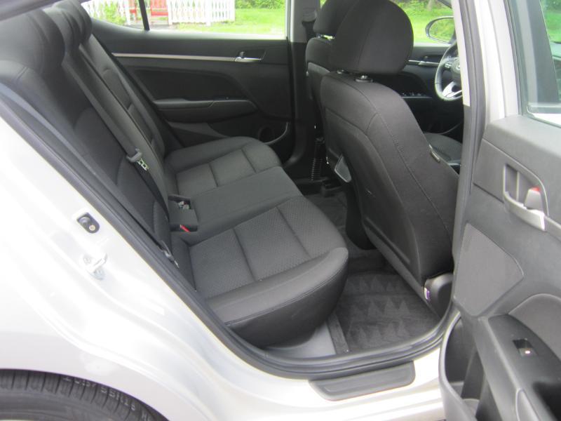 Hyundai Elantra Limited 2019