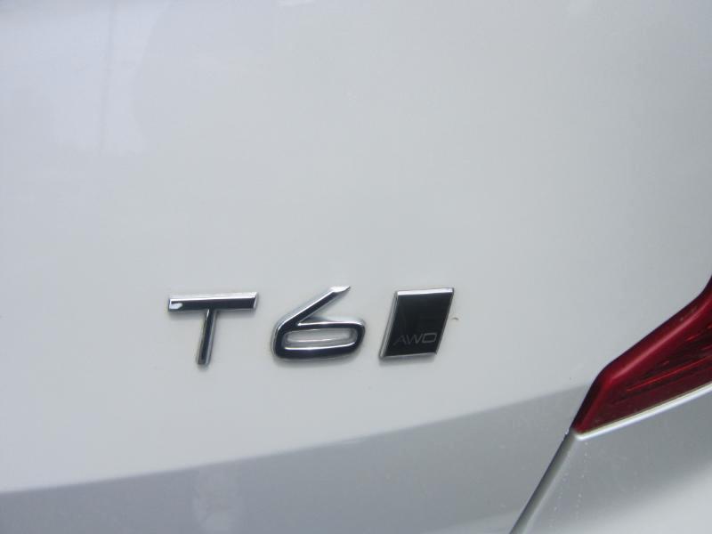 Volvo XC90 T6 Momentum AWD 2019