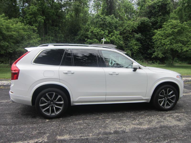 Volvo XC90 T6 Momentum AWD 2019