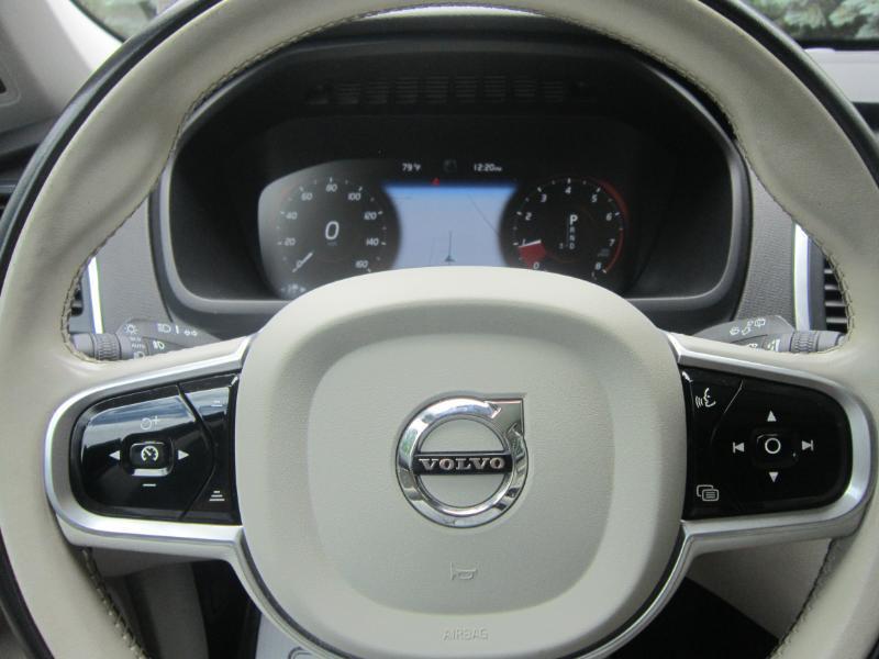 Volvo XC90 T6 Momentum AWD 2019